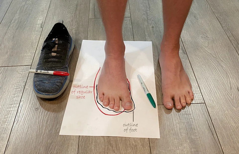regular-shoe-and-foot