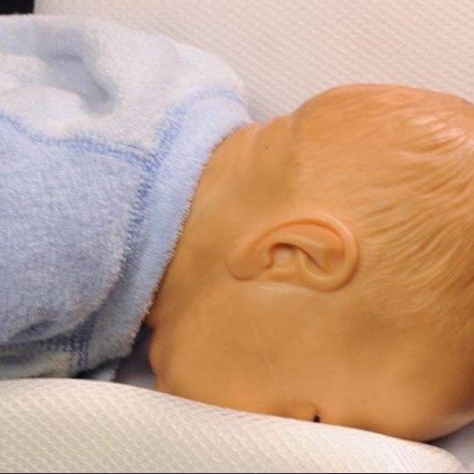 	
when can toddler sleep with pillow